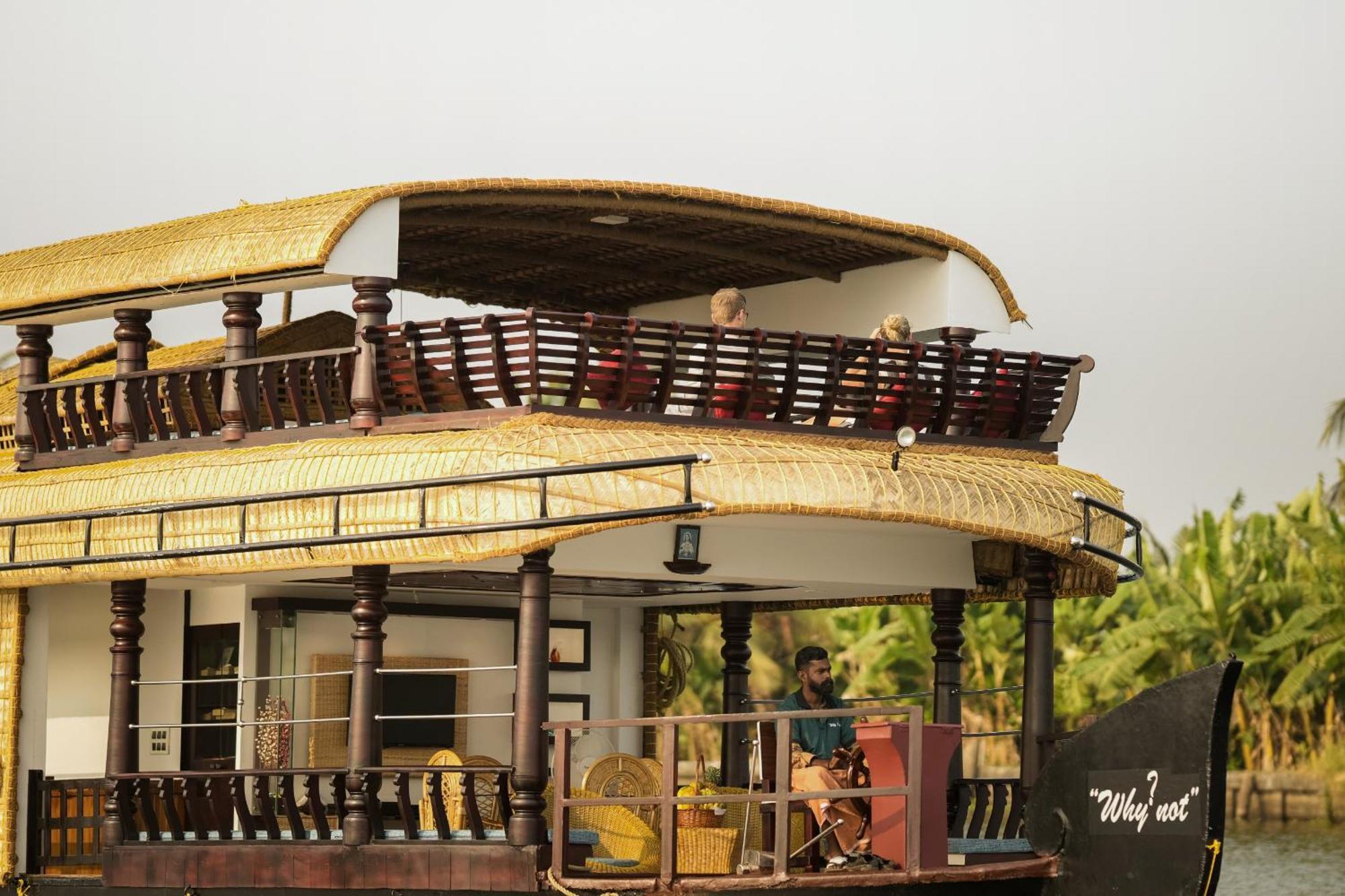Hotel Why Not Houseboat Alappuzha Exteriér fotografie