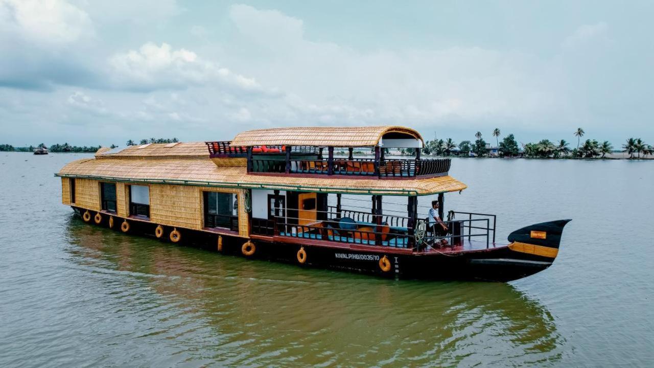 Hotel Why Not Houseboat Alappuzha Exteriér fotografie